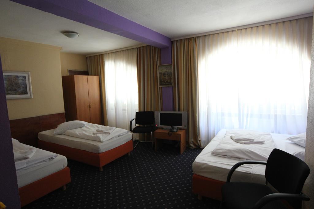 Carlton Hotel Франкфурт-на-Майні Екстер'єр фото
