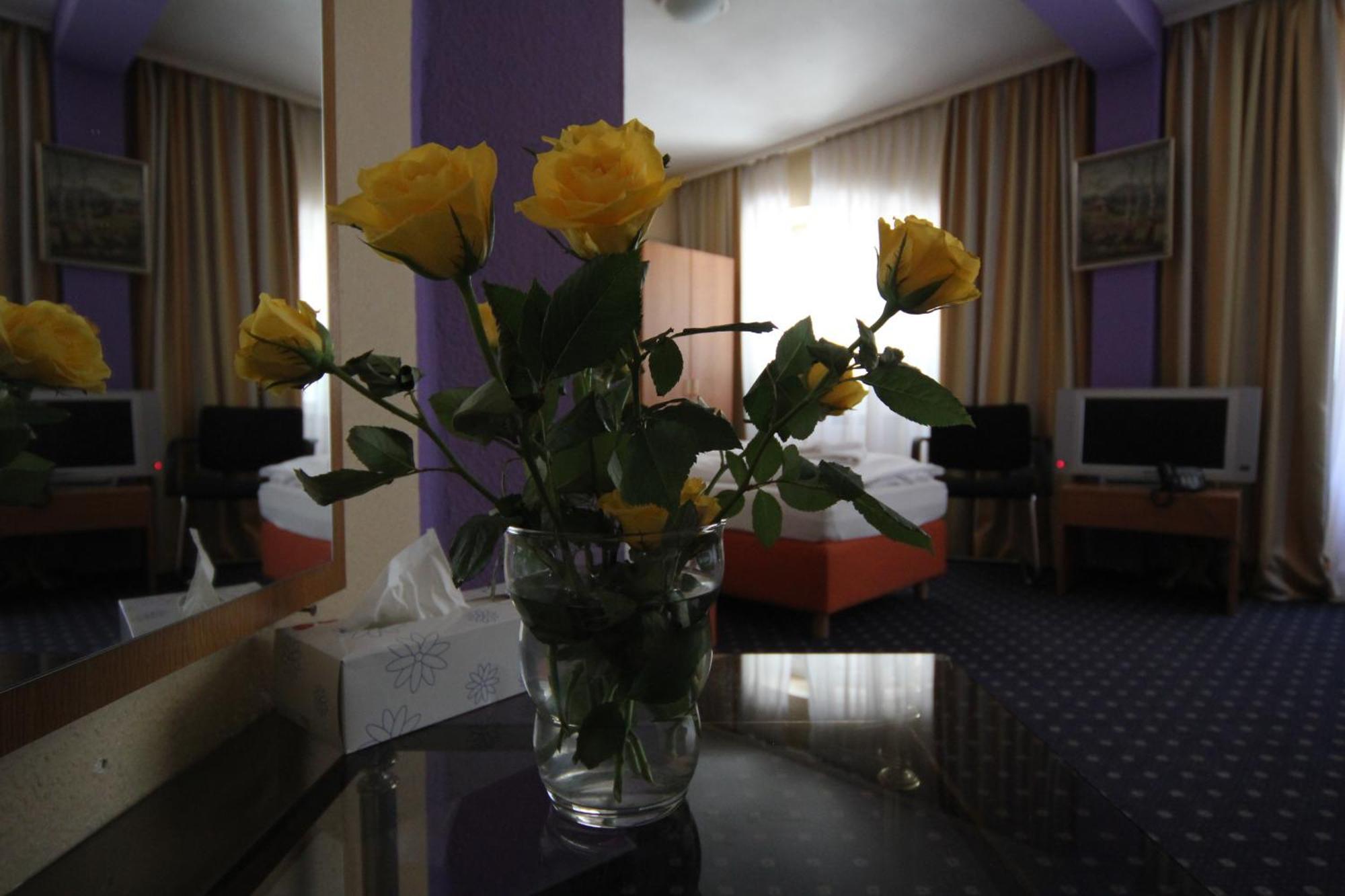 Carlton Hotel Франкфурт-на-Майні Екстер'єр фото
